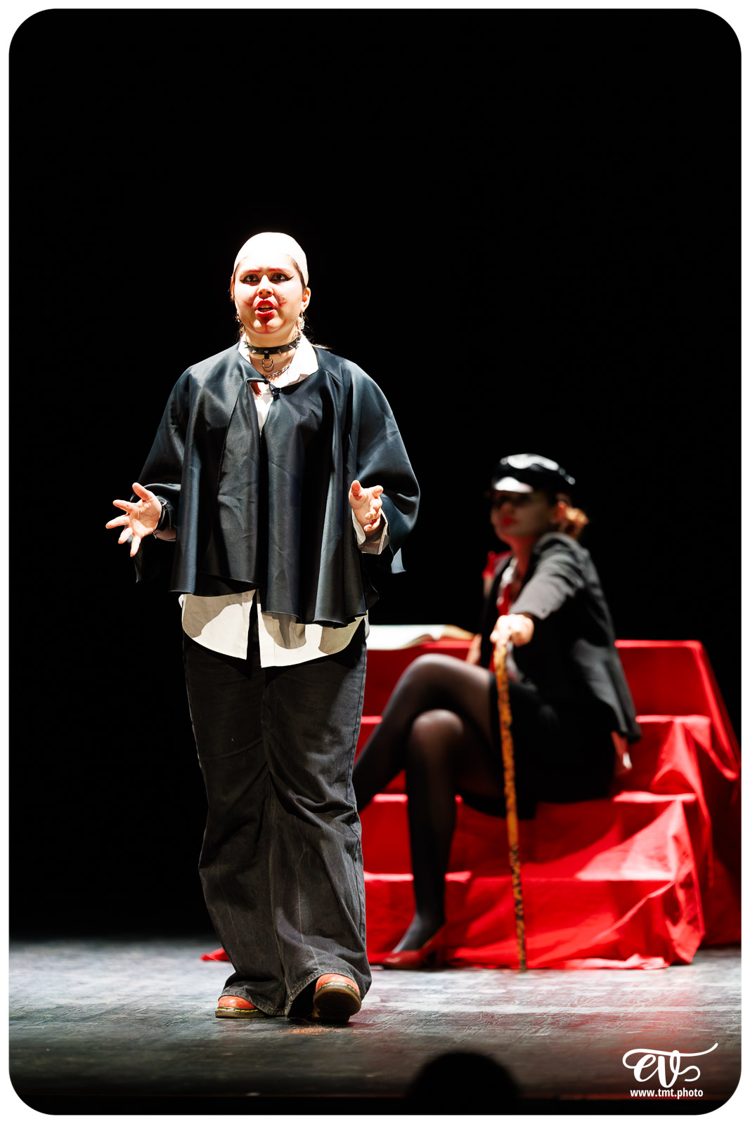 BLANCHE-NEIGE FOUTUE FORET